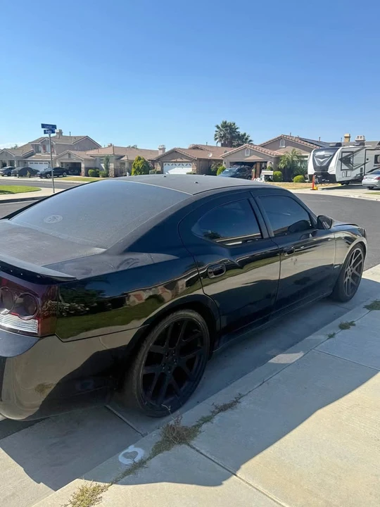 2009 Dodge Charger 6th Gen - Image 2 of 4