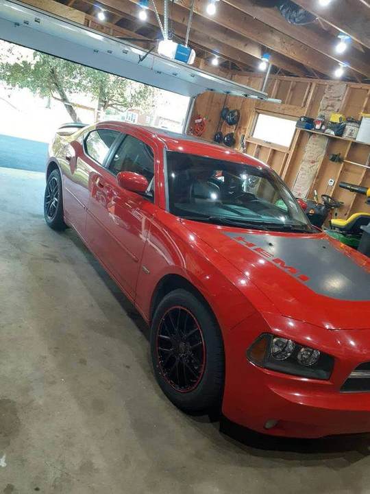 2009 Dodge Charger 6th Gen - Image 2 of 4