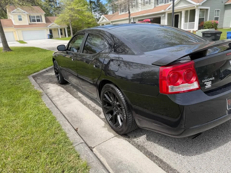 2009 Dodge Charger 6th Gen - Image 3 of 19