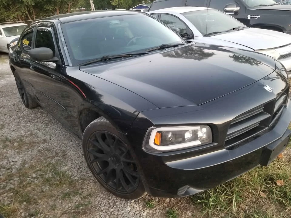 2009 Dodge Charger 6th Gen - Image 10 of 19