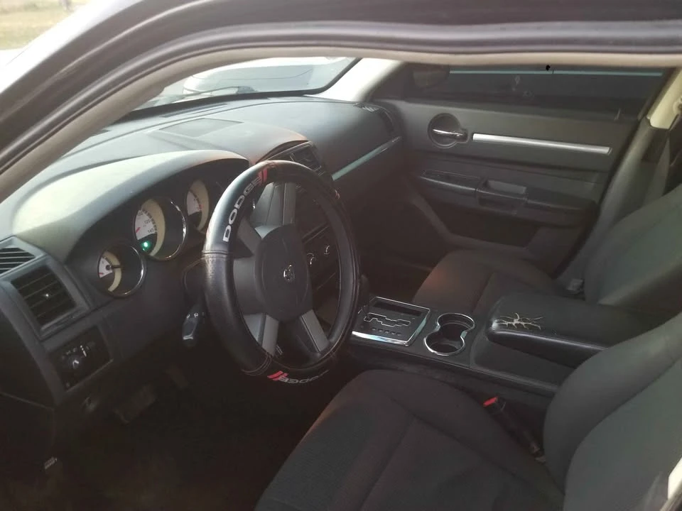 2009 Dodge Charger 6th Gen - Image 15 of 19