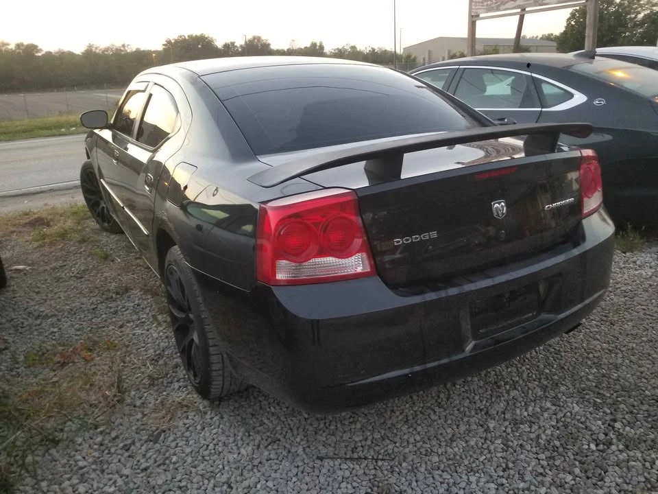 2009 Dodge Charger 6th Gen - Image 8 of 19