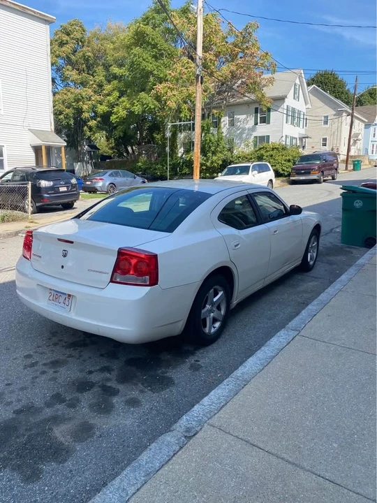 2009 Dodge Charger 6th Gen - Image 3 of 8