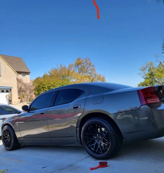 2009 Dodge Charger 6th Gen - Image 3 of 3