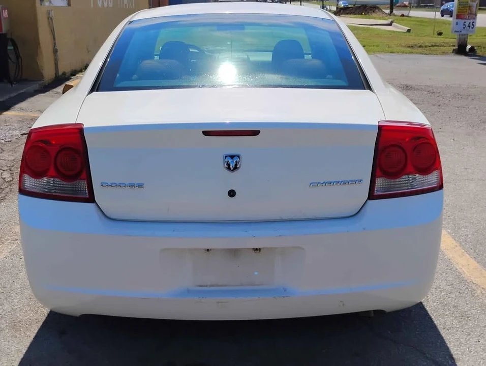2009 Dodge Charger 6th Gen - Image 6 of 10