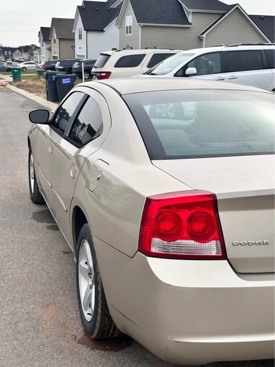 2009 Dodge Charger 6th Gen - Image 7 of 14