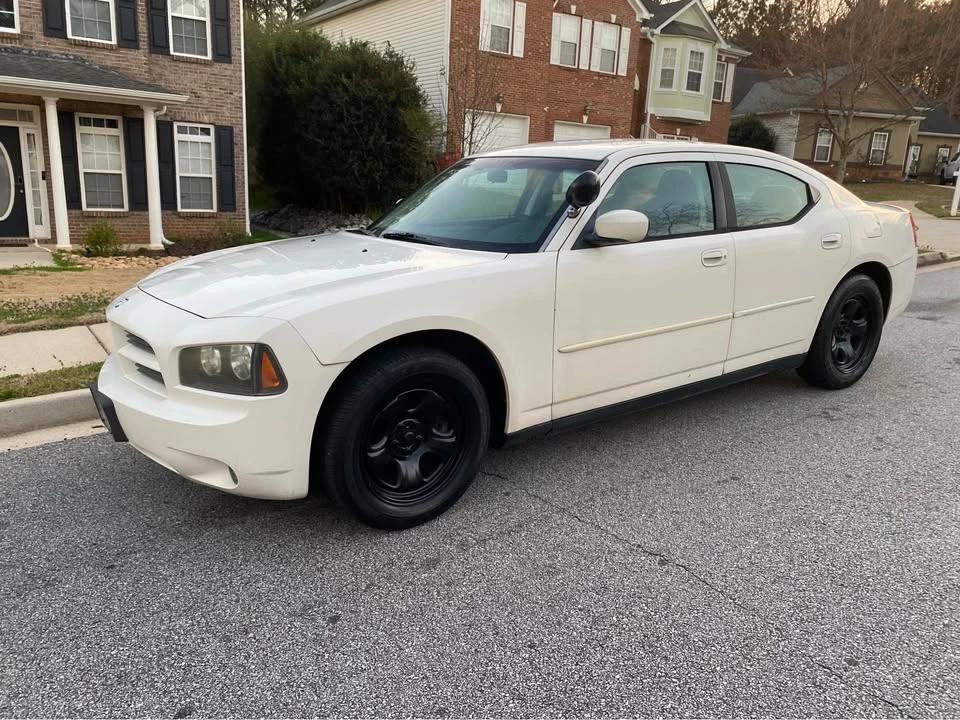 2009 Dodge Charger 6th Gen - Image 3 of 11