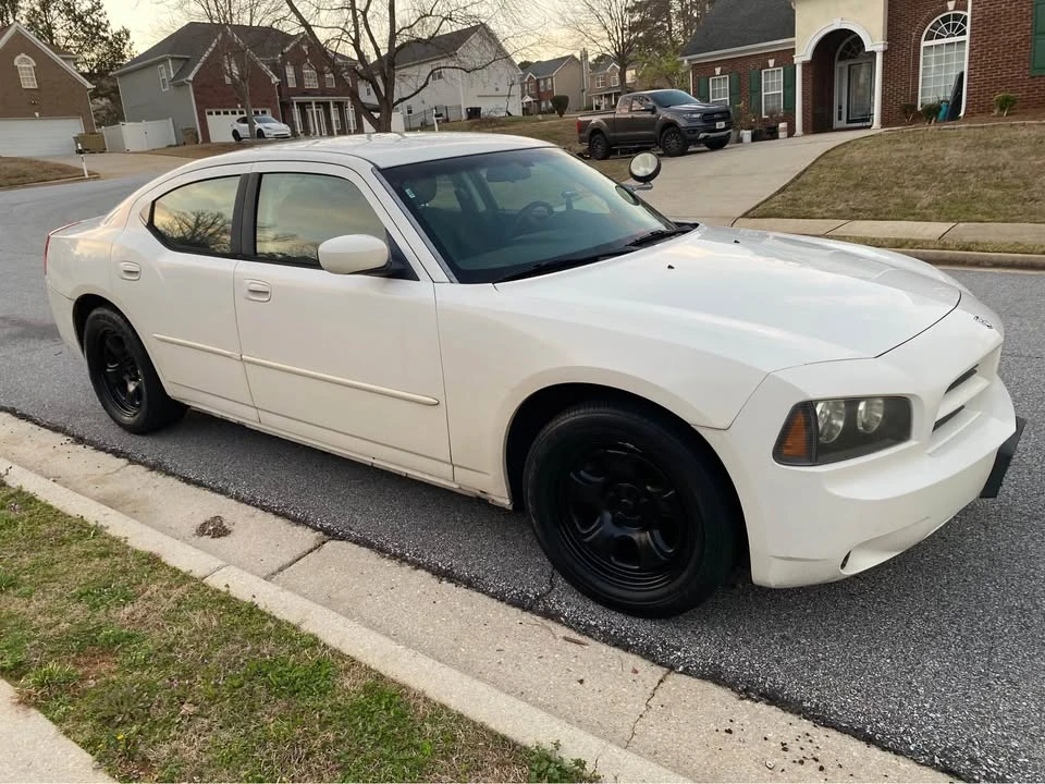 2009 Dodge Charger 6th Gen - Image 10 of 11