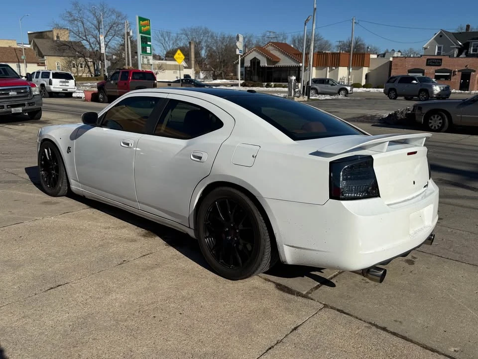2009 Dodge Charger 6th Gen - Image 4 of 7