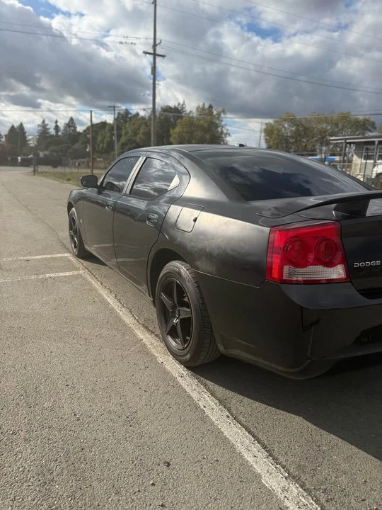 2009 Dodge Charger 6th Gen - Image 5 of 12