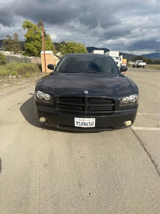 2009 Dodge Charger 6th Gen - Image 2 of 12