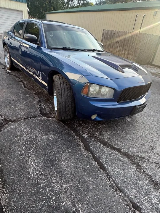2009 Dodge Charger 6th Gen - Image 9 of 18