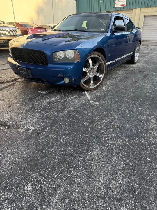 2009 Dodge Charger 6th Gen - Image 17 of 18
