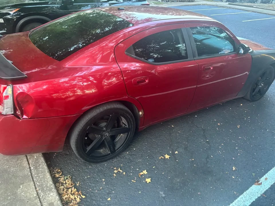 2009 Dodge Charger 6th Gen - Image 4 of 4