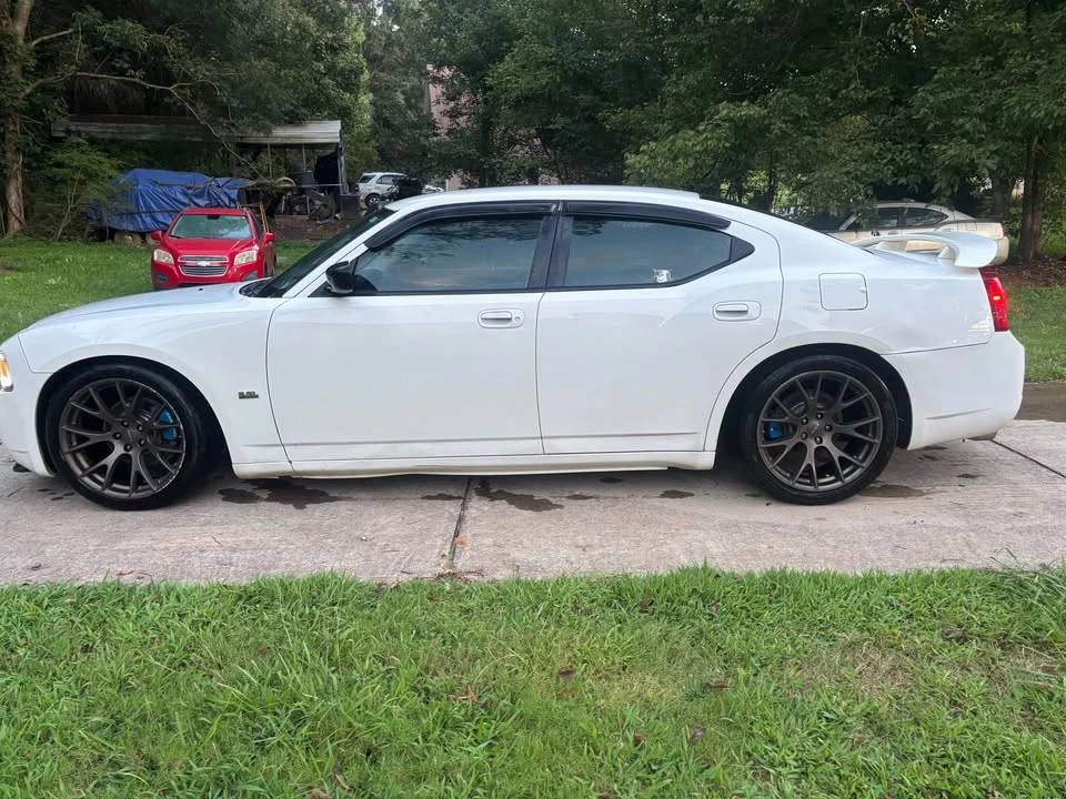 2009 Dodge Charger 6th Gen - Image 6 of 12