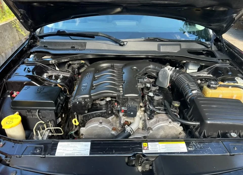 2009 Dodge Charger 6th Gen - Image 6 of 8