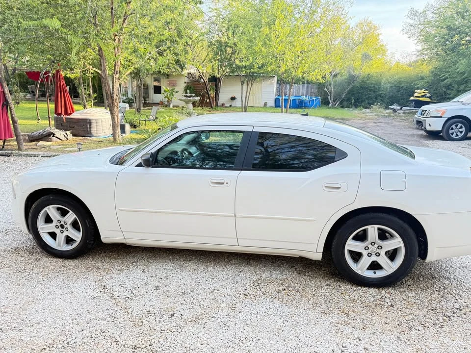2009 Dodge Charger 6th Gen - Image 6 of 12