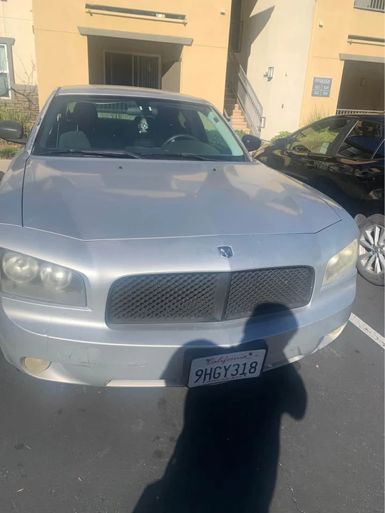 2009 Dodge Charger 6th Gen - Image 3 of 8