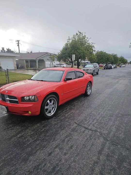 2009 Dodge Charger 6th Gen - Image 9 of 15