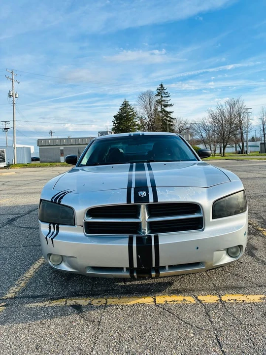 2009 Dodge Charger 6th Gen - Image 4 of 16