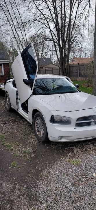 2009 Dodge Charger 6th Gen - Image 5 of 9
