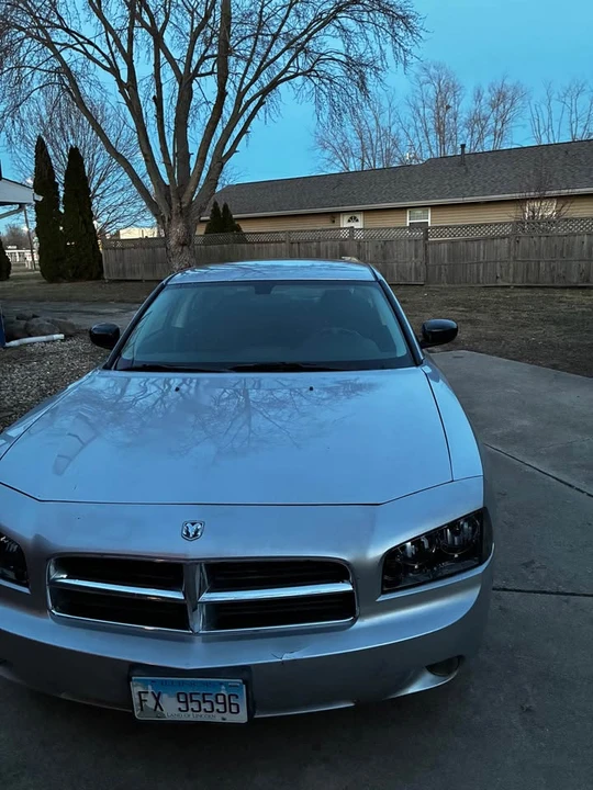 2009 Dodge Charger 6th Gen - Image 4 of 5