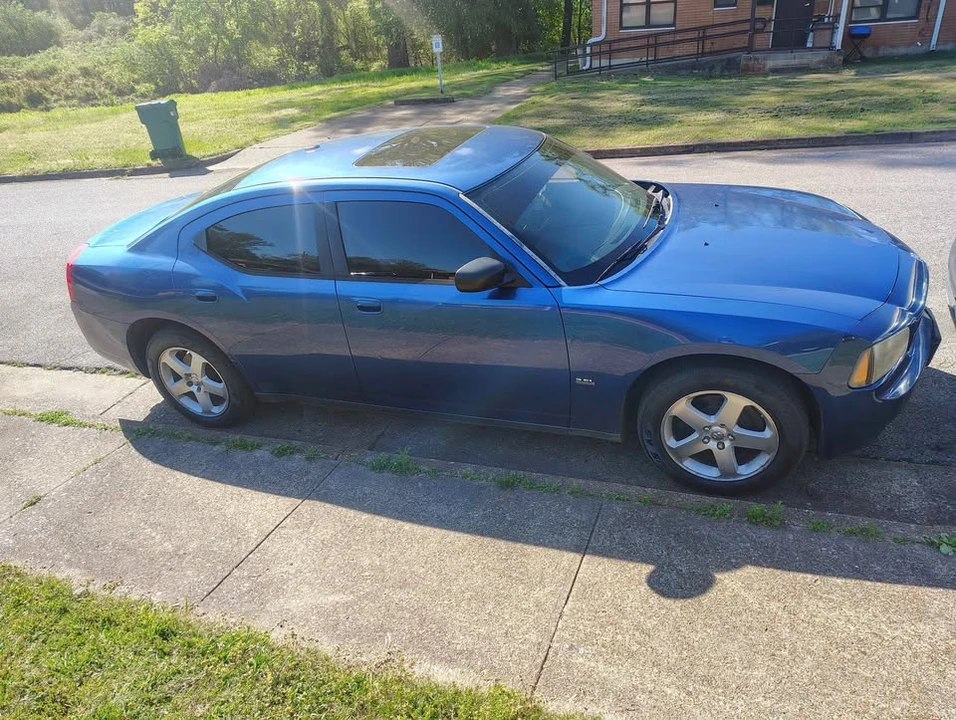 2009 Dodge Charger 6th Gen - Image 3 of 3