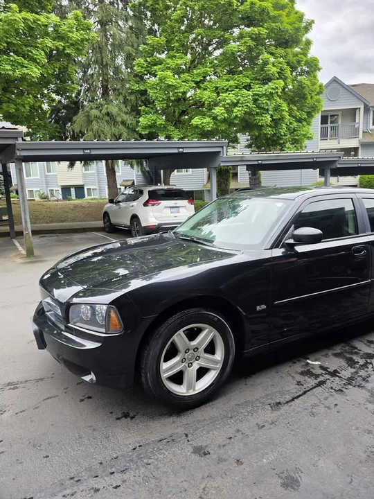 2009 Dodge Charger 6th Gen - Image 4 of 11