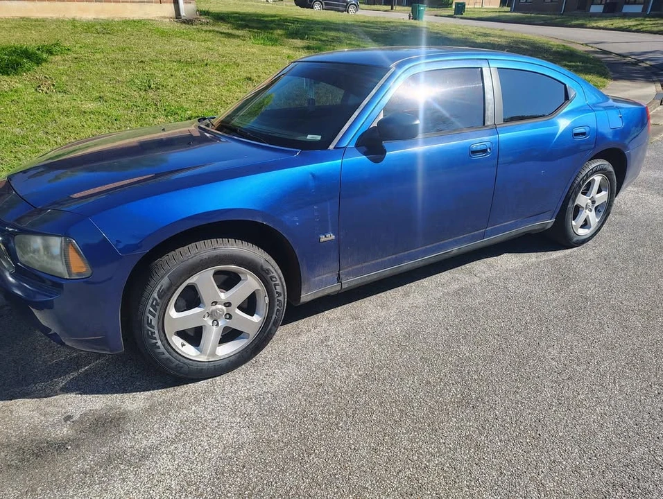2009 Dodge Charger 6th Gen - Image 2 of 3