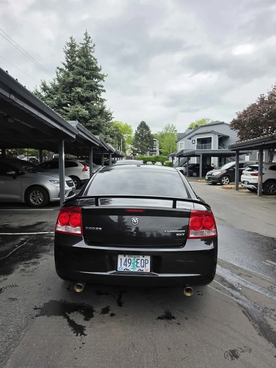 2009 Dodge Charger 6th Gen - Image 6 of 11