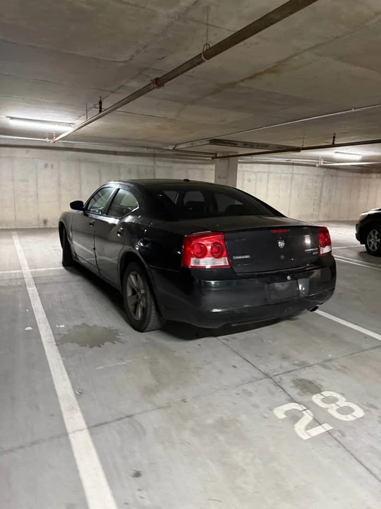 2009 Dodge Charger 6th Gen - Image 6 of 8