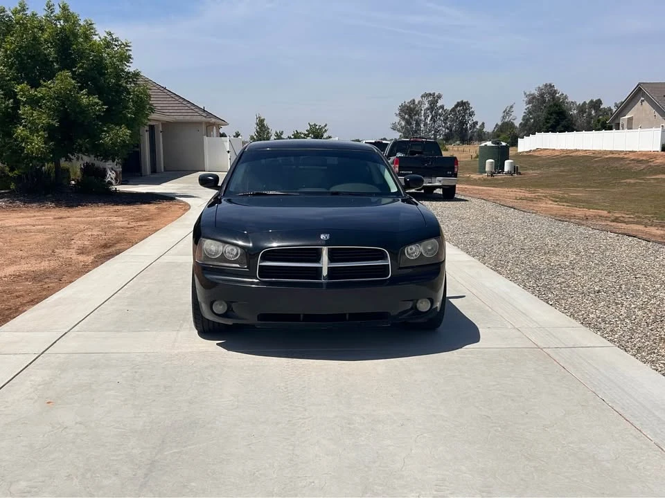 2009 Dodge Charger 6th Gen - Image 2 of 8