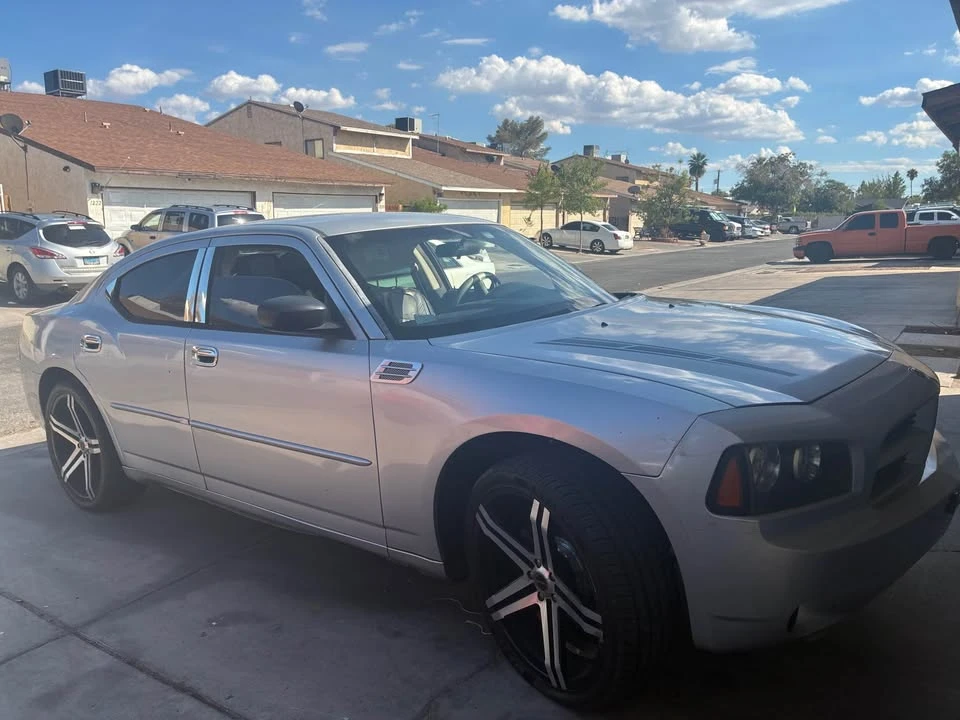 2009 Dodge Charger 6th Gen - Image 2 of 14