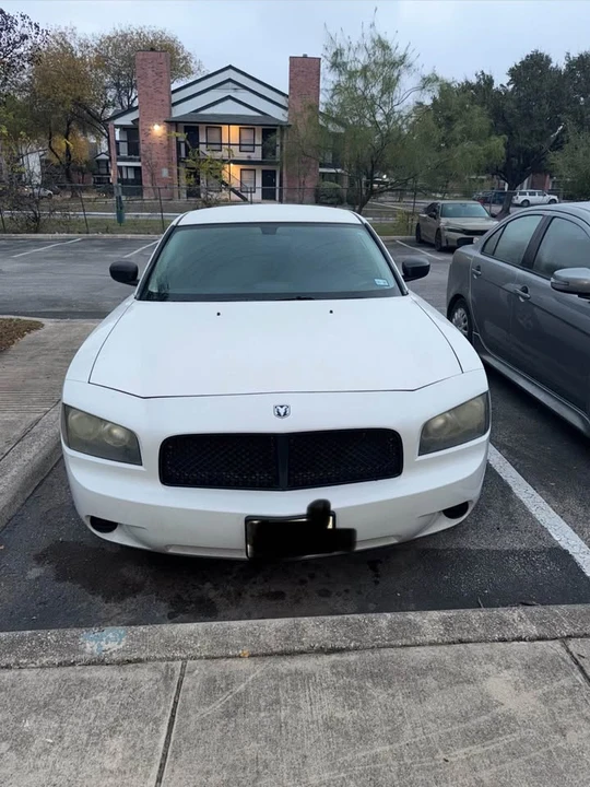 2009 Dodge Charger 6th Gen - Image 2 of 10