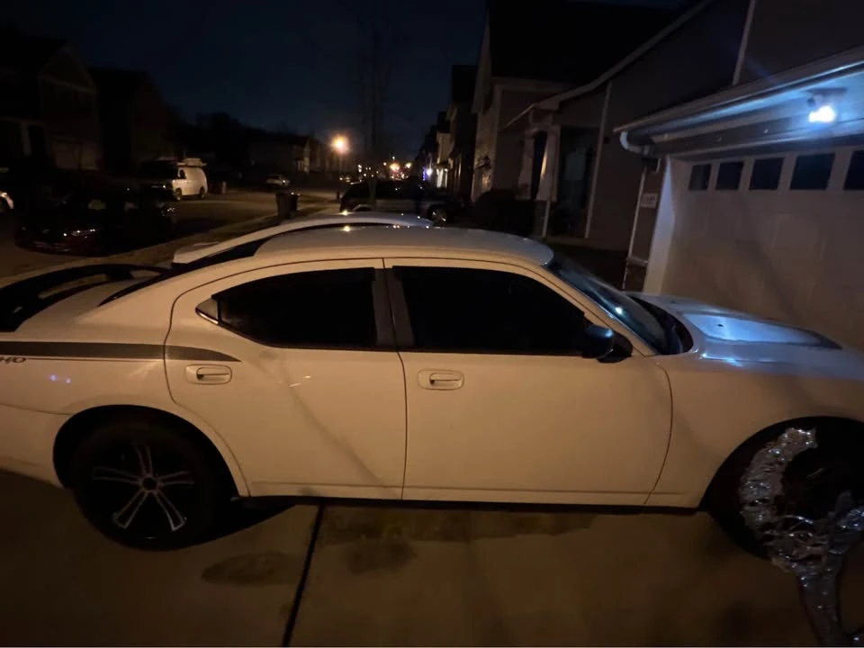 2009 Dodge Charger 6th Gen - Image 6 of 7