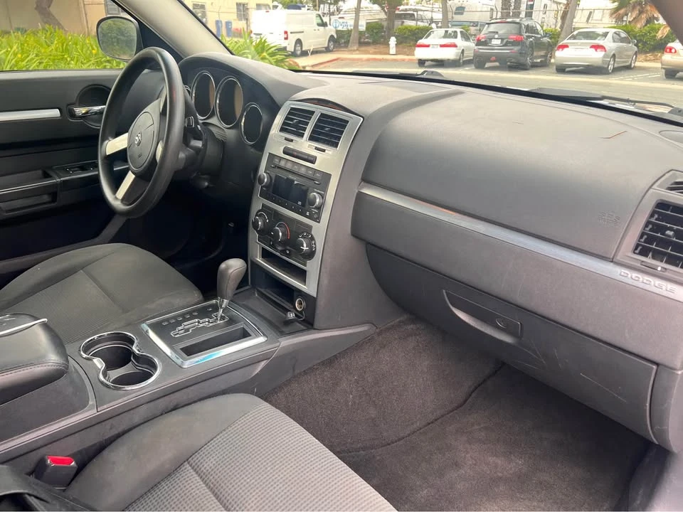 2009 Dodge Charger 6th Gen - Image 8 of 12