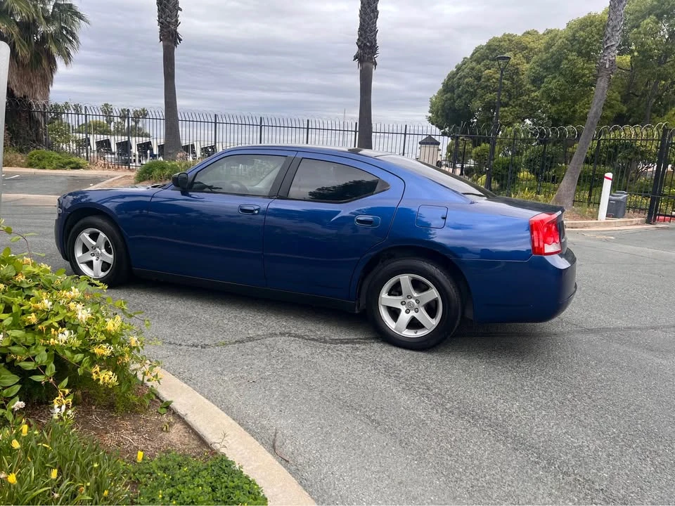 2009 Dodge Charger 6th Gen - Image 3 of 12