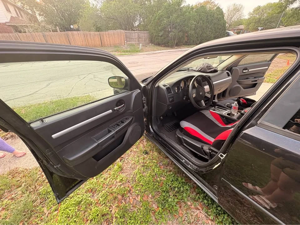 2009 Dodge Charger 6th Gen - Image 4 of 6