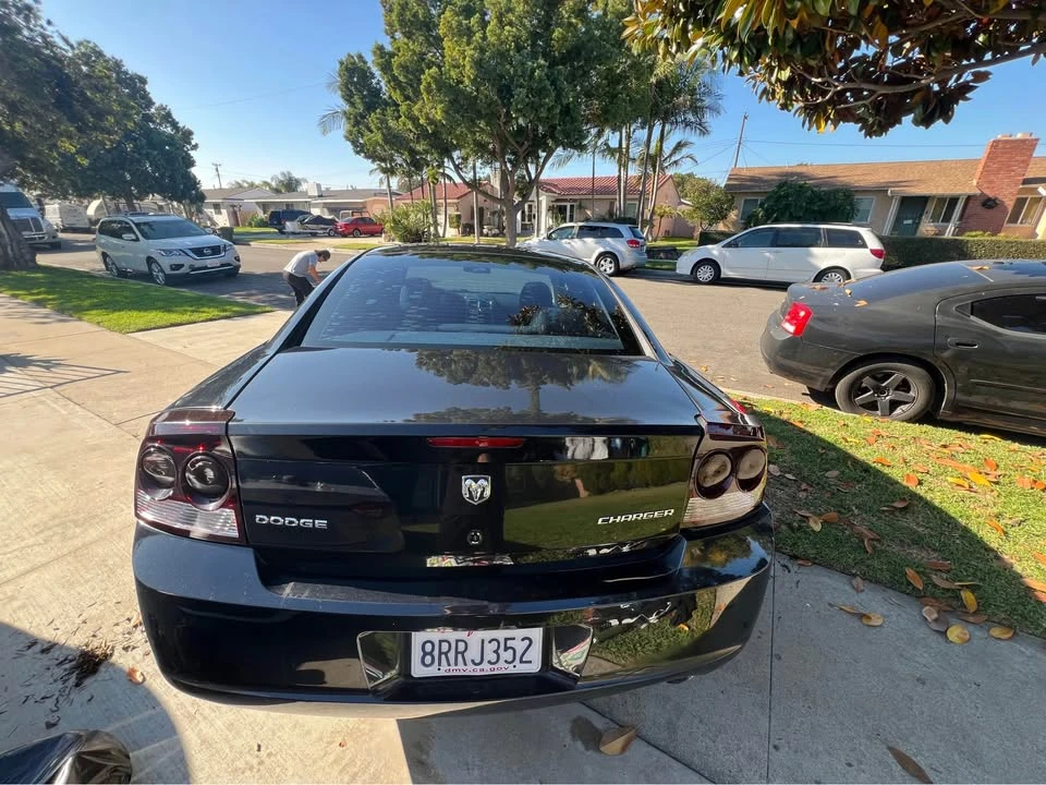 2009 Dodge Charger 6th Gen - Image 4 of 13