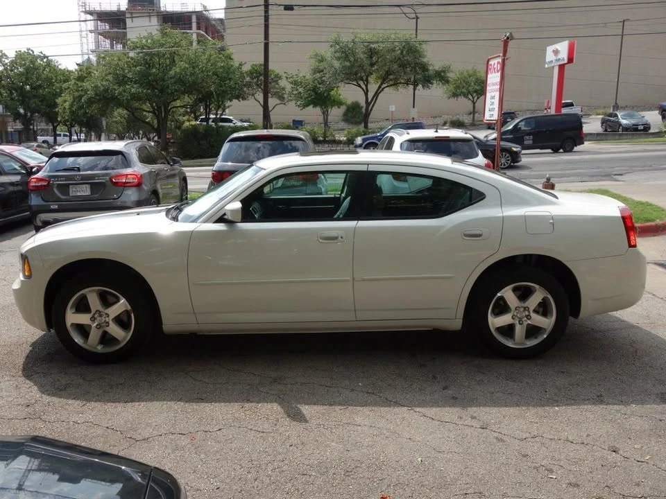 2009 Dodge Charger 6th Gen - Image 4 of 15