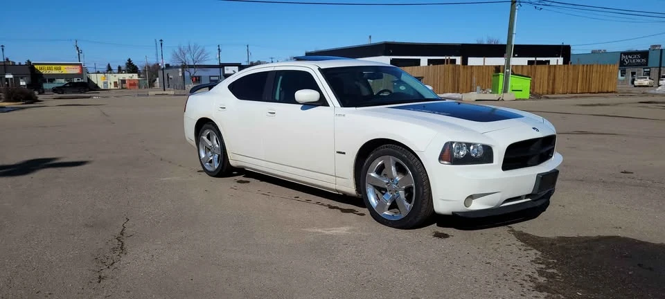 2009 Dodge Charger 6th Gen - Image 3 of 17