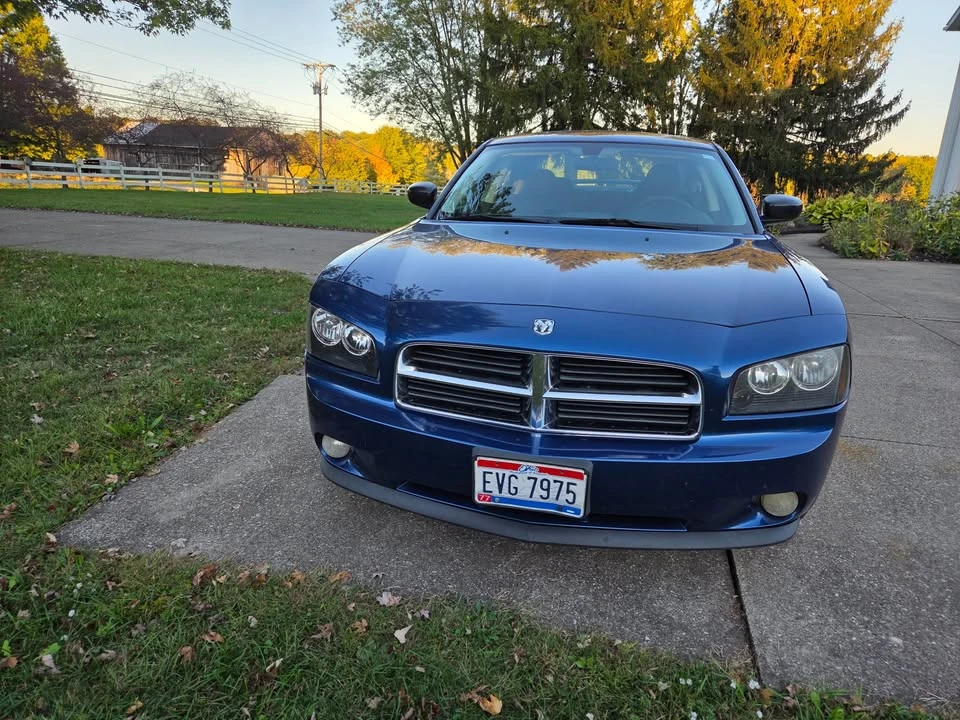 2009 Dodge Charger 6th Gen - Image 4 of 11