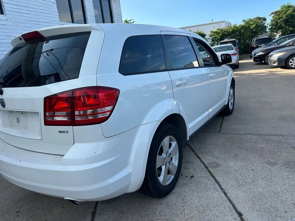 2009 Dodge Journey - Image 7 of 13