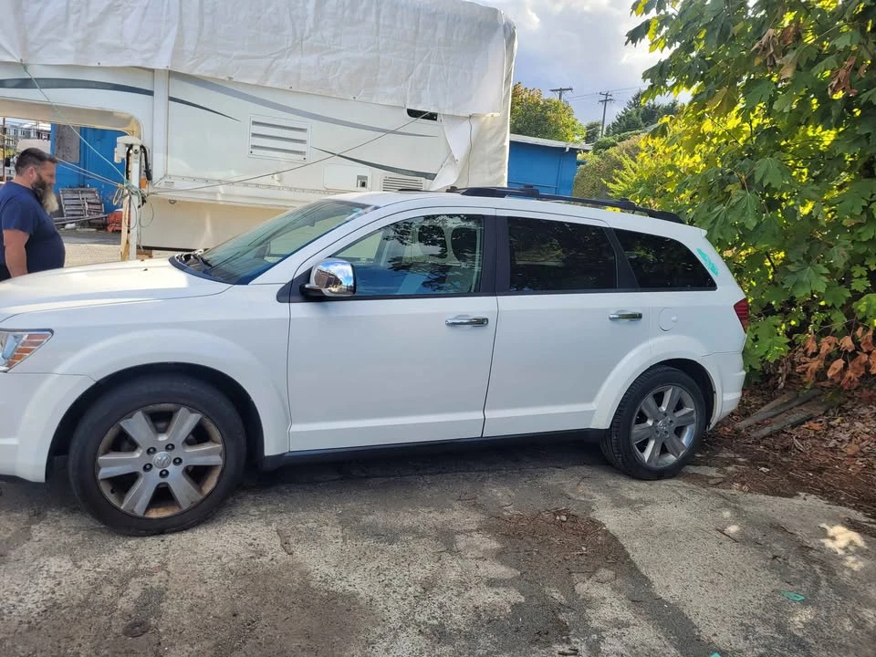 2009 Dodge Journey - Image 2 of 5