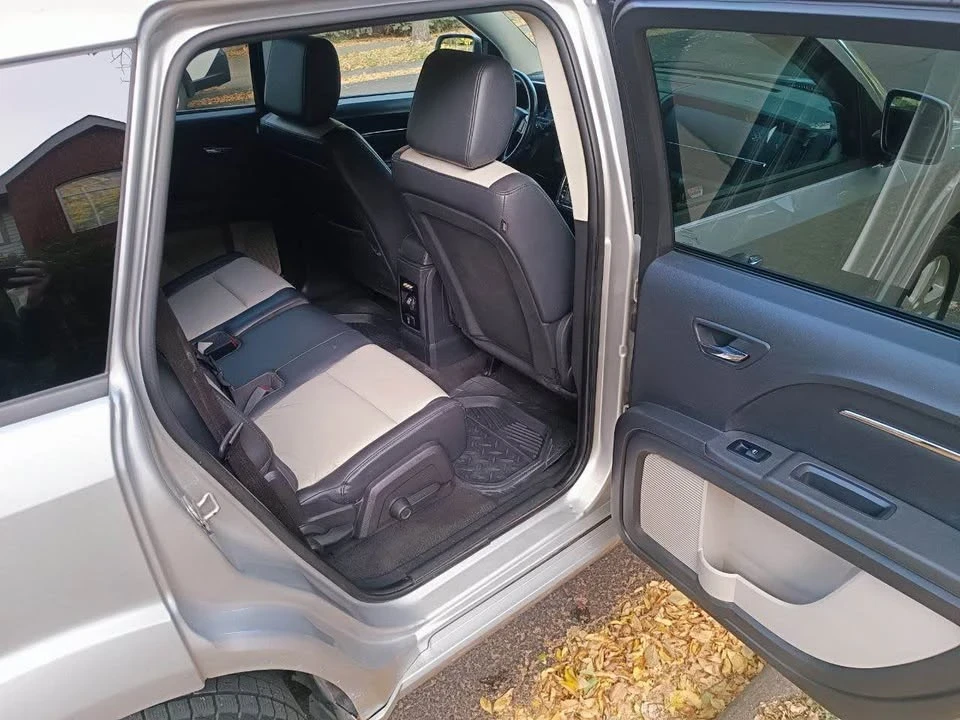 2009 Dodge Journey - Image 11 of 15