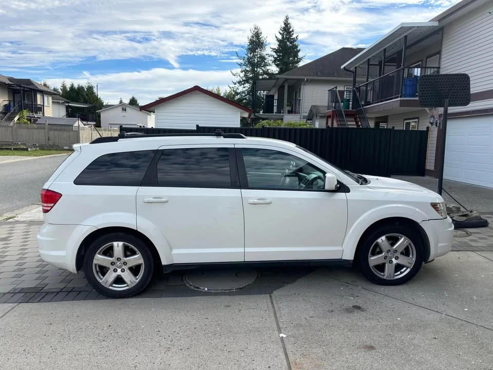 2009 Dodge Journey - Image 4 of 7