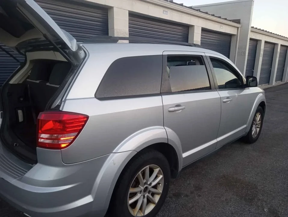 2009 Dodge Journey - Image 17 of 19