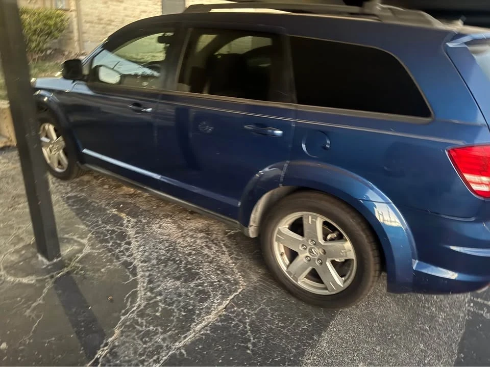 2009 Dodge Journey - Image 2 of 4