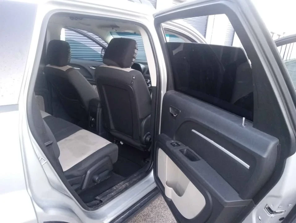 2009 Dodge Journey - Image 14 of 19