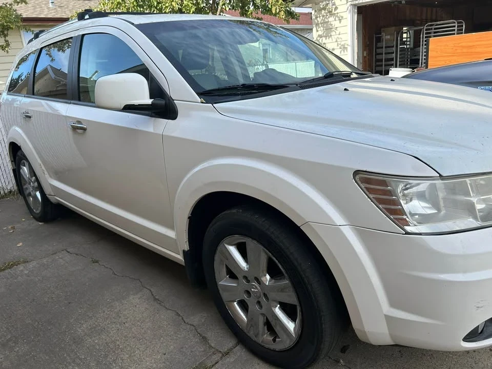 2009 Dodge Journey - Image 2 of 3